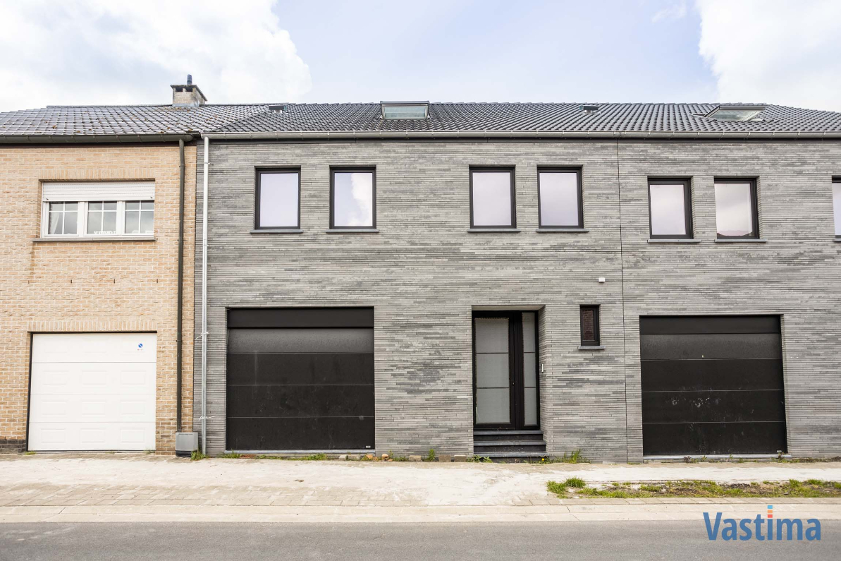 Immo Vastima - Huis Te koop Denderleeuw - Nieuwbouw gesloten woning met 3 slaapkamers, garage en tuin